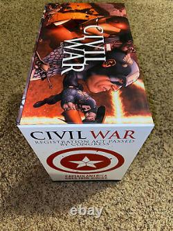 Civil War Box Set Slipcase Hardcover Marvel Brand New Sealed + Cloth Poster HC